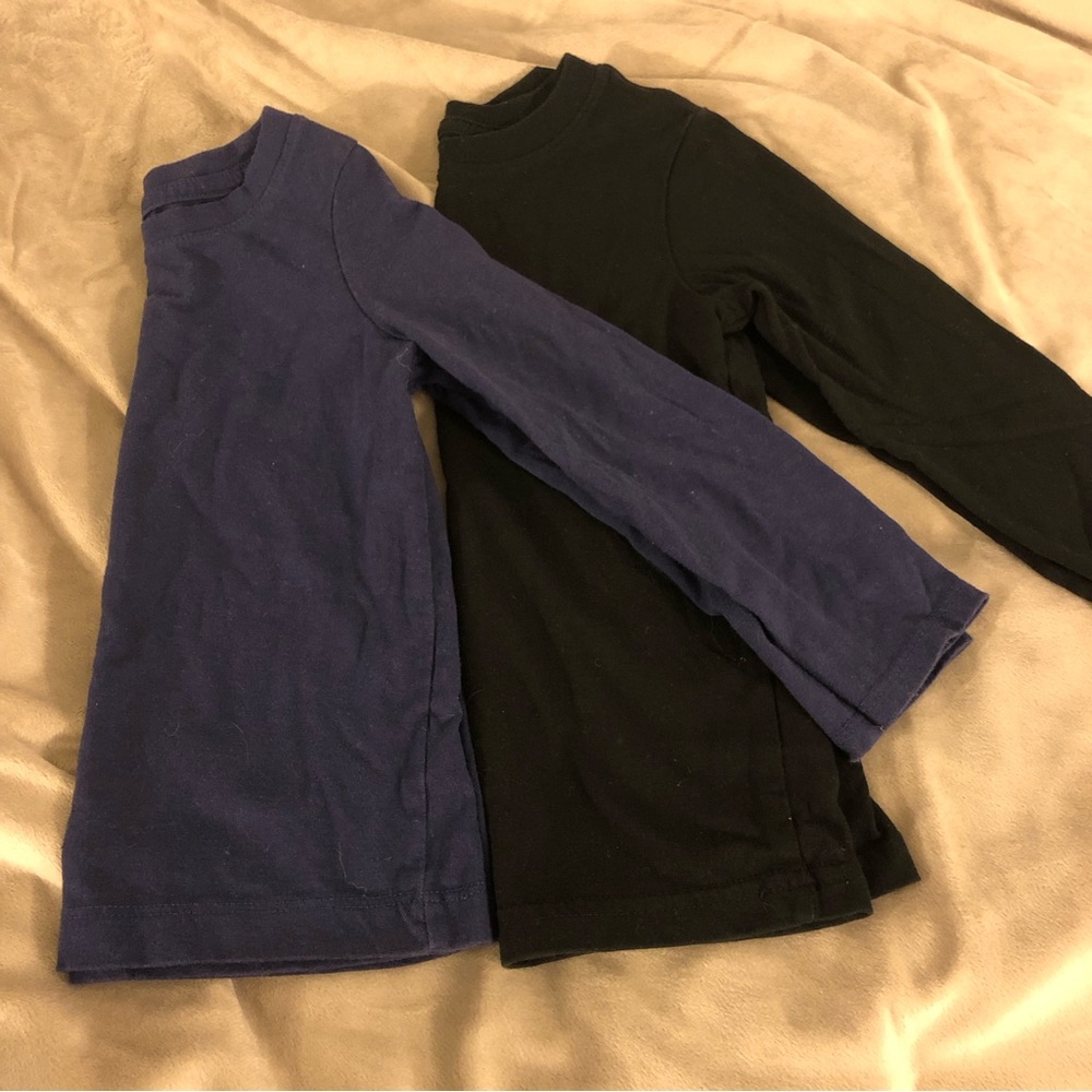 💎6/$20💎 2 L/S Tees